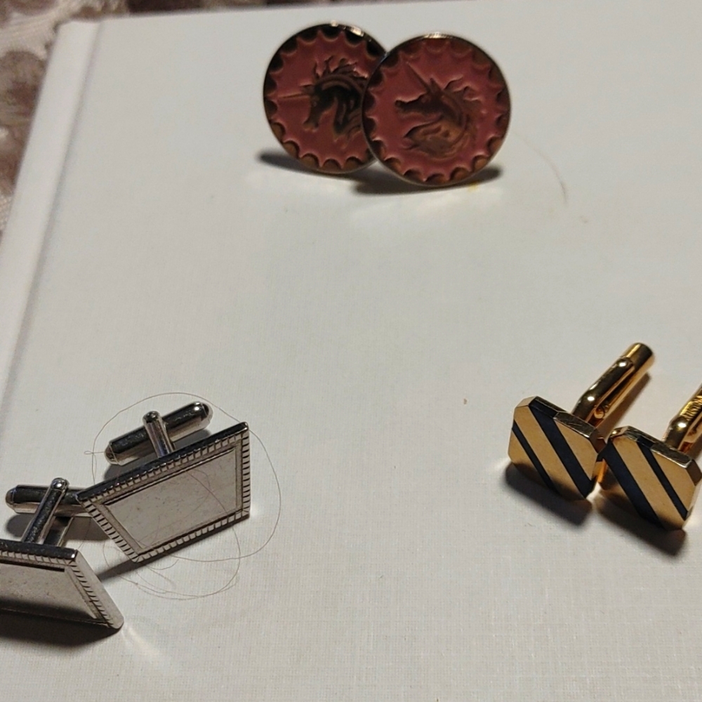 VINTAGE CUFF LINKS